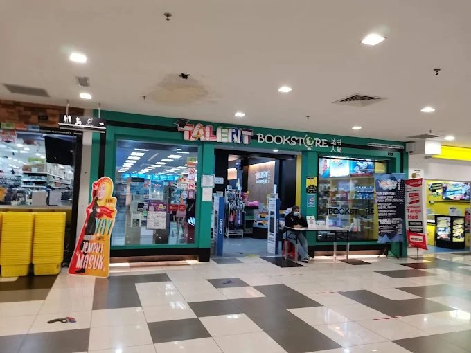 Talent Bookstore Perling Mall
