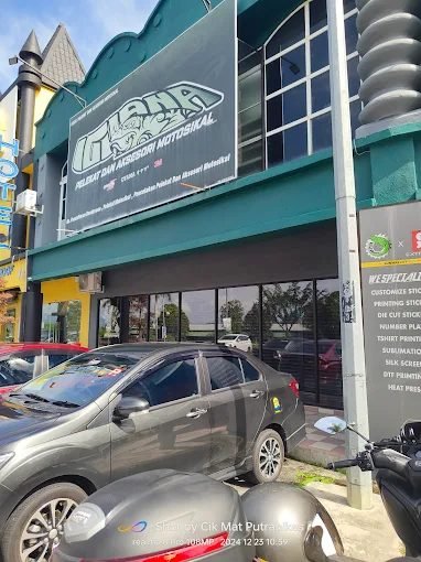 IGUANA: Pelekat & Aksesori Motosikal