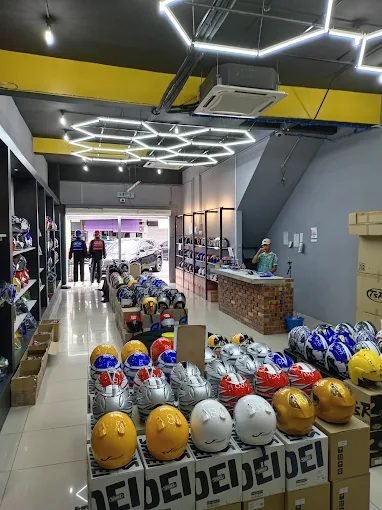 GALERI HELMET NELANG MOTORSPORTS SDN.BHD