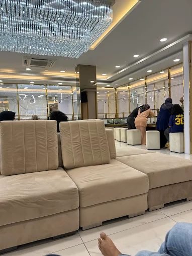 Kedai Emas Siti Jewels, Gelang Patah