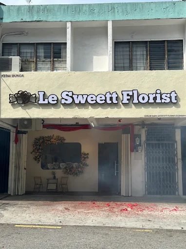 Le Sweett Florist