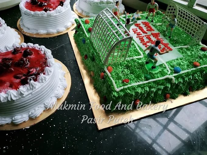 Mukmin Food & Bakery