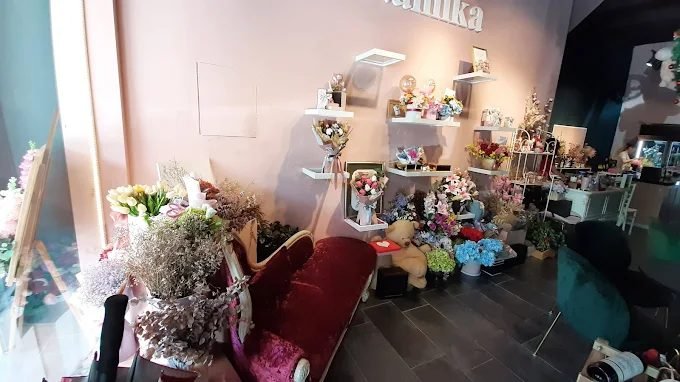 Namika Florist