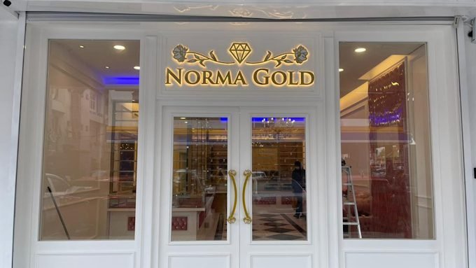 Norma Gold Gombak