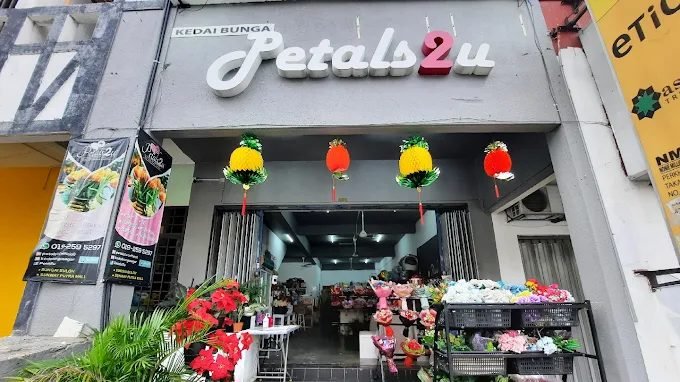 Petals2U Florist • Sungai Buloh