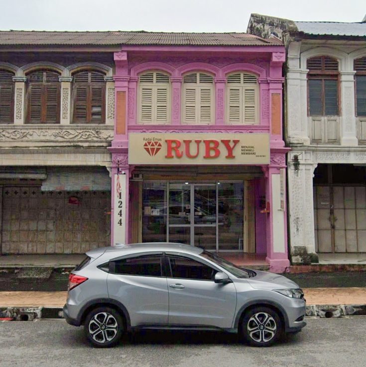 Ruby Kedai Emas