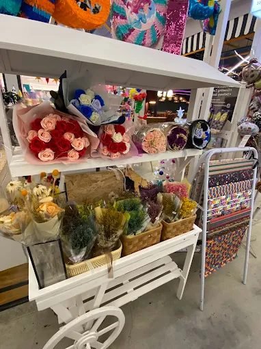 Summer Balloon & Flower Kiosk @ Cyberjaya