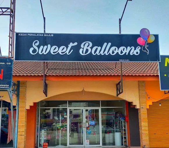 Sweet Balloons & Gift