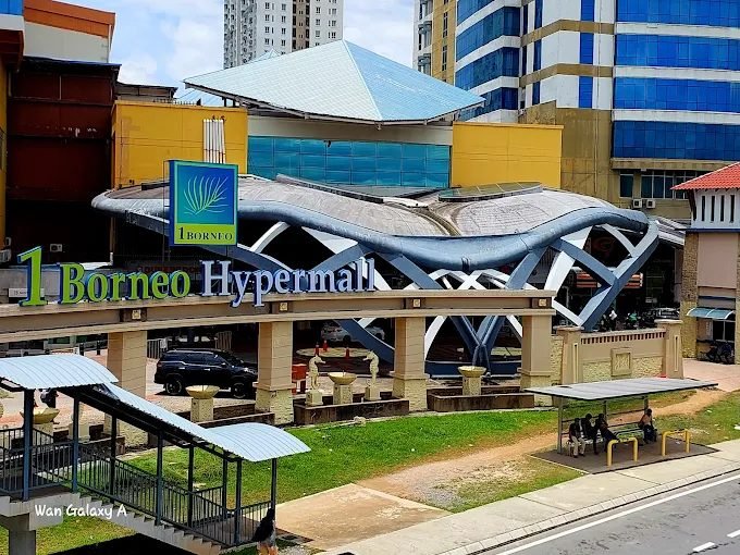 1 Borneo Hypermall