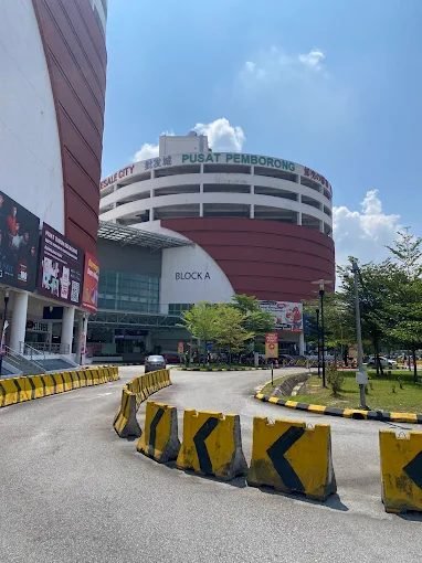 GM Klang Wholesale City