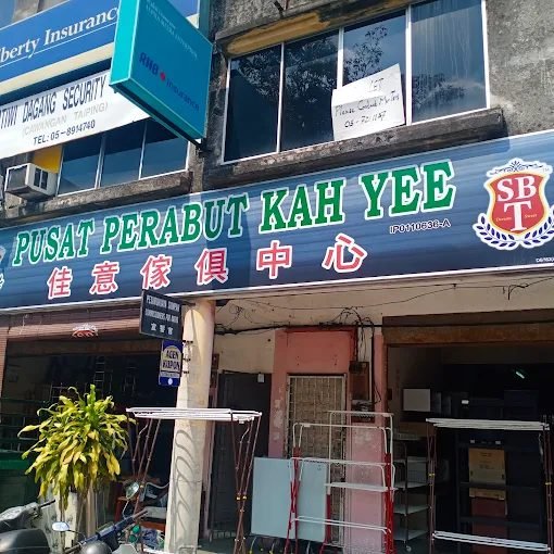 Pusat Perabut Kah Yee