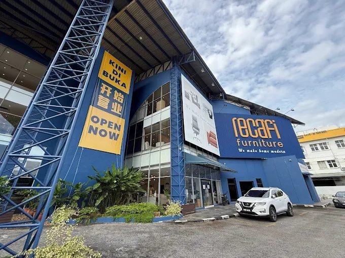 Recafi Furniture (PJ)