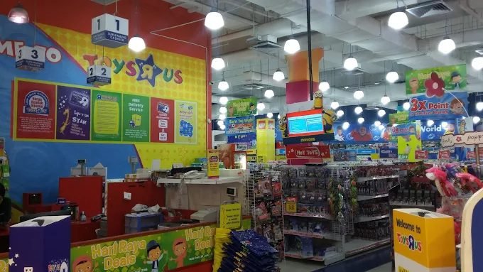 Toys“R”Us - AEON Mall Tebrau City