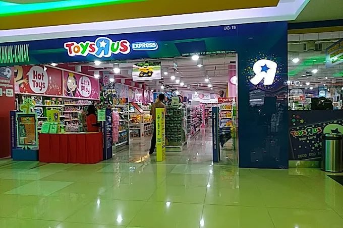 Toys“R”Us - Palm Mall