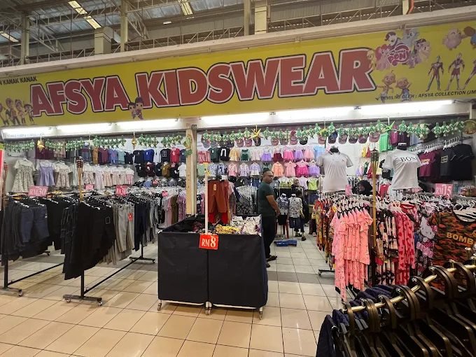 Afsya Collection Tj Mart Saleng, Senai, Johor - Kedai Pakaian
