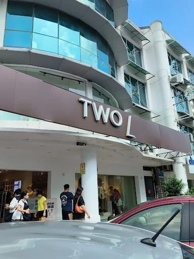 Two L @ Puchong