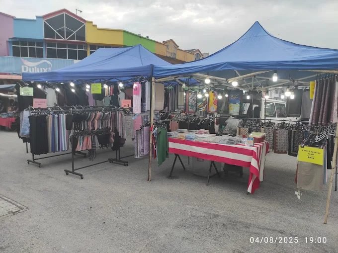 Kedai Tudung Pasar Malam-Kekaboo Aidijuma