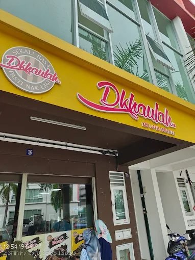 Dkhaulah Kek Lapis Sarawak