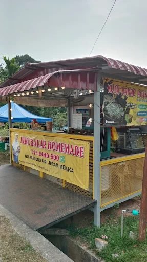 Kueh Bakar T / Light TMN SRI Jeram